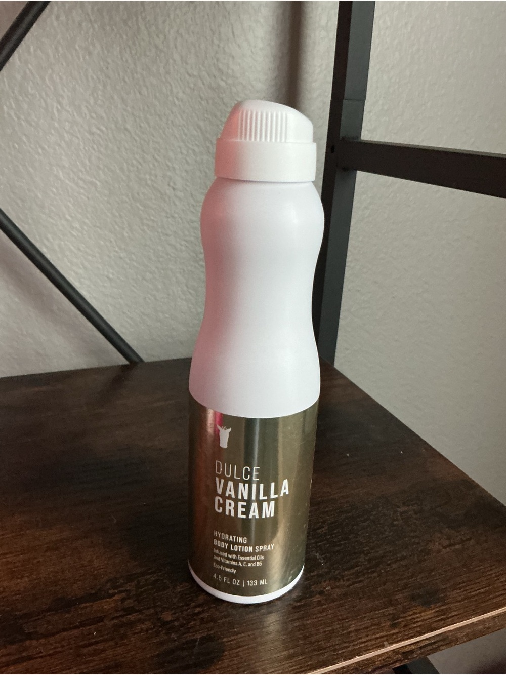 Dulce Vanilla Cream Hydrating Body Lotion Spray